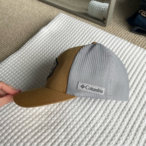 Columbia Baseball Cap Hat 🧢 - Picture 2 of 7